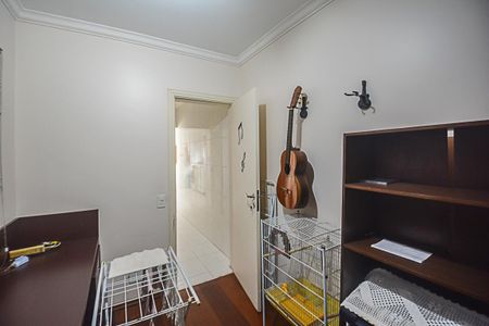 Apartamento para alugar com 220m², 4 quartos e 3 vagas Apartamento para alugar com 220m², 4 quartos e 3 vagasQuarto de Serviço