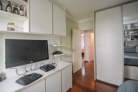 Apartamento para alugar com 220m², 4 quartos e 3 vagas Apartamento para alugar com 220m², 4 quartos e 3 vagasQuarto 2