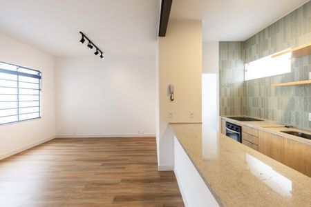 Sala de casa para alugar com 2 quartos, 80m² em Perdizes, São Paulo