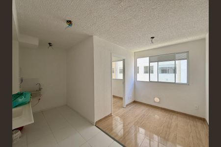 Sala  de apartamento para alugar com 2 quartos, 32m² em Jardim Caravelas, São Paulo