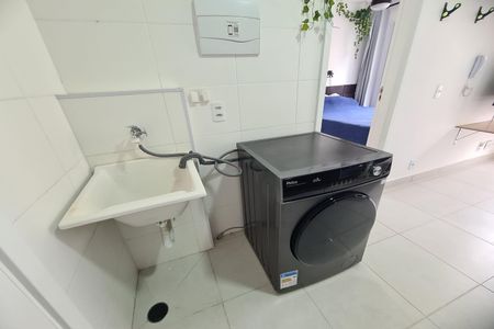 Apartamento para alugar com 30m², 1 quarto e sem vaga Cozinha e Área de Serviço