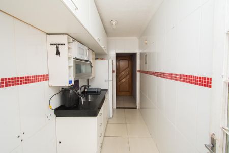 Apartamento para alugar com 120m², 2 quartos e 2 vagasCozinha
