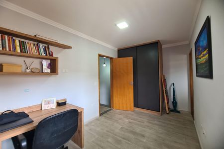 Casa para alugar com 75m², 2 quartos e 2 vagasQuarto 1