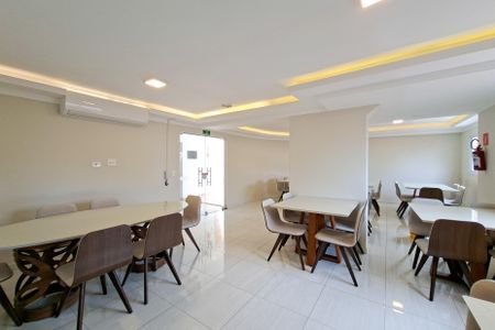 Apartamento para alugar com 39m², 1 quarto e 1 vaga Apartamento para alugar com 39m², 1 quarto e 1 vagaÁrea comum - Salão de festas