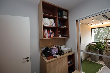 Apartamento à venda com 109m², 3 quartos e 2 vagasQuarto / Escritorio