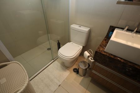 Apartamento à venda com 109m², 3 quartos e 2 vagasBanheiro da Suíte