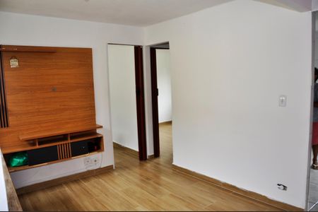 Apartamento para alugar com 48m², 2 quartos e 1 vagaDetalhe - Sala