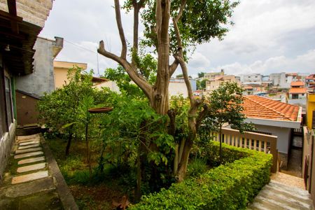 Casa à venda com 145m², 2 quartos e 4 vagas Casa à venda com 145m², 2 quartos e 4 vagasJardim