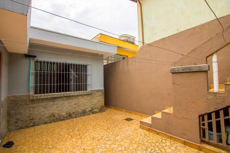 Casa à venda com 145m², 2 quartos e 4 vagas Casa à venda com 145m², 2 quartos e 4 vagasQuintal/Espaço gourmet