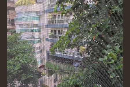 Apartamento à venda com 69m², 2 quartos e 1 vaga