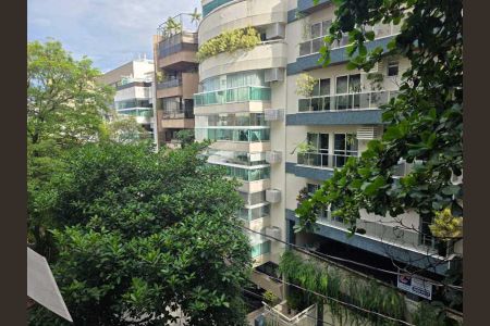 Apartamento à venda com 69m², 2 quartos e 1 vaga
