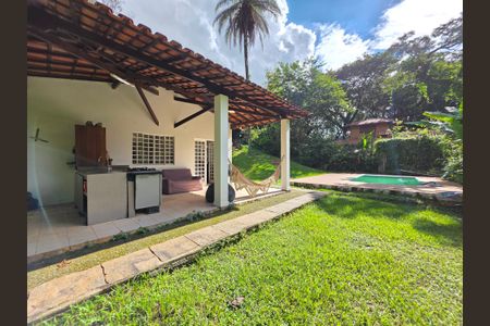 Casa de condomínio à venda com 290m², 4 quartos e 4 vagas Casa de condomínio à venda com 290m², 4 quartos e 4 vagasÁrea gourmet