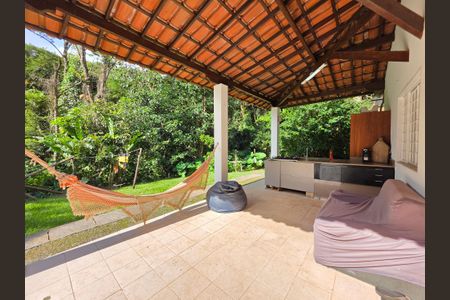 Casa de condomínio à venda com 290m², 4 quartos e 4 vagas Casa de condomínio à venda com 290m², 4 quartos e 4 vagasÁrea gourmet