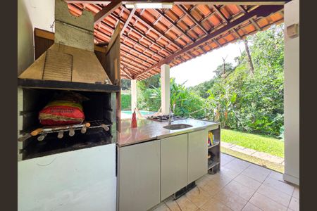 Casa de condomínio à venda com 290m², 4 quartos e 4 vagas Casa de condomínio à venda com 290m², 4 quartos e 4 vagasEspaço gourmet