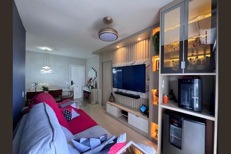Sala de apartamento para alugar com 2 quartos, 69m² em Barra da Tijuca, Rio de Janeiro