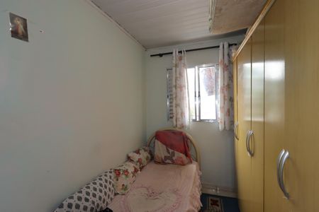 Casa à venda com 144m², 3 quartos e 2 vagasCasa dos Fundos - Quarto