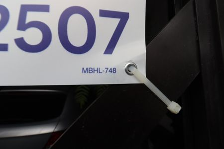 Casa à venda com 144m², 3 quartos e 2 vagasPlaquinha MBHL-748 - Código