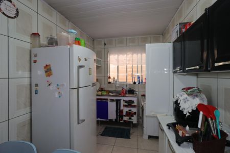 Casa à venda com 144m², 3 quartos e 2 vagasCasa dos Fundos - Cozinha