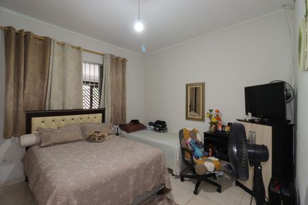 Casa à venda com 144m², 3 quartos e 2 vagasQuarto 1