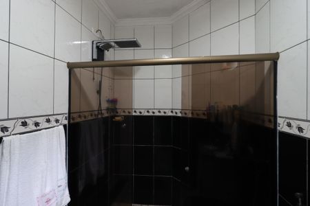 Casa à venda com 144m², 3 quartos e 2 vagasBanheiro da Suíte