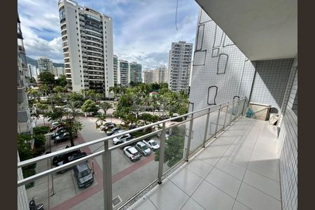 Apartamento à venda com 2 quartos, 78m² em Barra da Tijuca, Rio de Janeiro