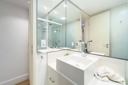 Apartamento à venda com 96m², 2 quartos e 1 vagaBanheiro Social