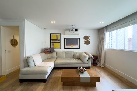 Sala de apartamento à venda com 2 quartos, 96m² em Jardim Paulista, São Paulo