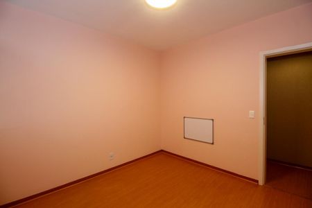 Apartamento à venda com 193m², 4 quartos e 2 vagasQuarto 3