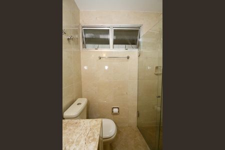 Apartamento à venda com 193m², 4 quartos e 2 vagasBanheiro Social