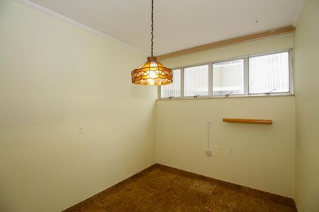 Apartamento à venda com 193m², 4 quartos e 2 vagasCopa