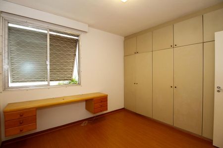 Apartamento à venda com 193m², 4 quartos e 2 vagasQuarto 2