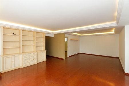 Apartamento à venda com 193m², 4 quartos e 2 vagasSala de Estar e Jantar