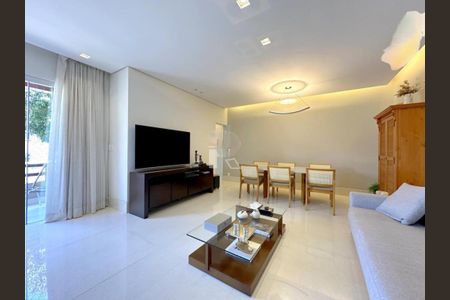 Apartamento à venda com 3 quartos, 104m² em Padre Eustáquio, Belo Horizonte