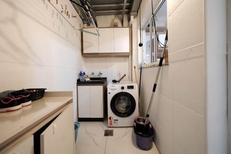 Casa de condomínio à venda com 103m², 2 quartos e 4 vagasÁrea de Serviço