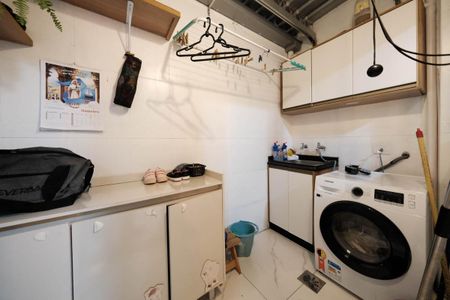 Área de Serviço de casa de condomínio à venda com 2 quartos, 103m² em Cidade Patriarca, São Paulo