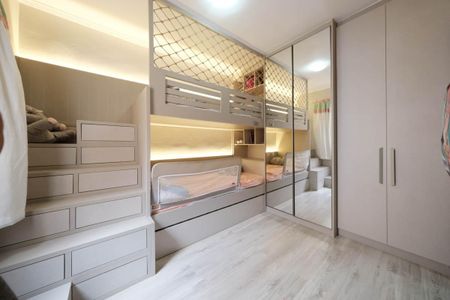 Casa de condomínio à venda com 103m², 2 quartos e 4 vagasSuíte 1