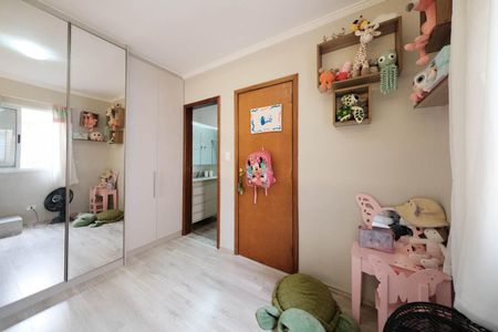 Casa de condomínio à venda com 103m², 2 quartos e 4 vagasSuíte 1