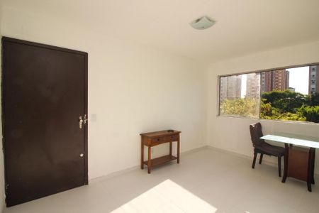 Sala de apartamento à venda com 1 quarto, 50m² em Partenon, Porto Alegre