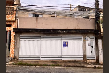 Casa para alugar com 120m², 3 quartos e 1 vagaFachada