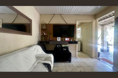 Sala  de casa à venda com 3 quartos, 100m² em Bandeirantes (pampulha), Belo Horizonte