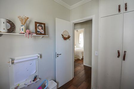 Apartamento à venda com 86m², 3 quartos e 1 vagaQuarto 2