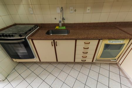 Apartamento à venda com 67m², 2 quartos e 1 vagaCozinha