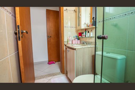 Casa para alugar com 140m², 3 quartos e 2 vagas Casa para alugar com 140m², 3 quartos e 2 vagasBanheiro da Suíte 1