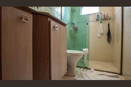 Casa para alugar com 140m², 3 quartos e 2 vagas Casa para alugar com 140m², 3 quartos e 2 vagasBanheiro da Suíte 1