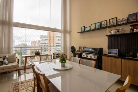 Apartamento para alugar com 163m², 3 quartos e 4 vagas Apartamento para alugar com 163m², 3 quartos e 4 vagasSala de Jantar