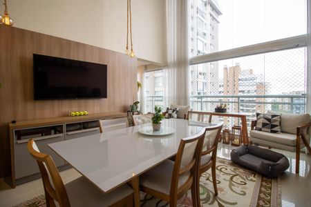 Apartamento para alugar com 163m², 3 quartos e 4 vagas Apartamento para alugar com 163m², 3 quartos e 4 vagasSala de Jantar