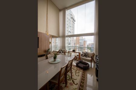 Apartamento para alugar com 163m², 3 quartos e 4 vagas Apartamento para alugar com 163m², 3 quartos e 4 vagasSala de Jantar