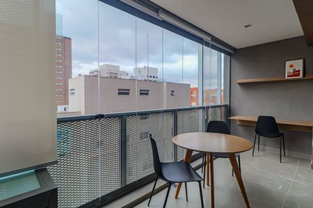 Apartamento para alugar com 37m², 1 quarto e 1 vagaVaranda