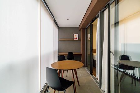 Apartamento para alugar com 37m², 1 quarto e 1 vagaVaranda