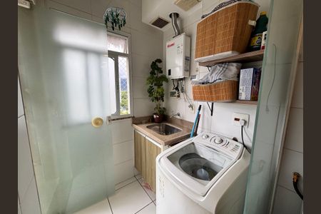 Apartamento à venda com 85m², 3 quartos e 1 vaga Apartamento à venda com 85m², 3 quartos e 1 vagaÁrea de Serviço